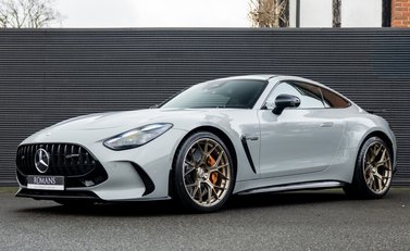 Mercedes-Benz Amg GT 63 LAUNCH EDITION 2