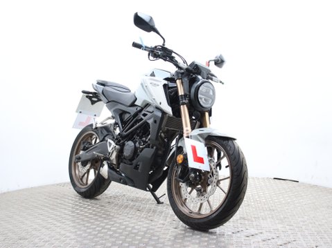 Honda CB125R CB 125 F NA-M 11