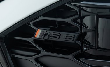 Audi RS6 GT 41