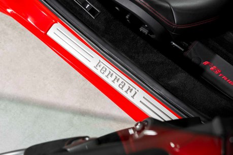 Ferrari F8 Tributo FULL PPF. FULL CARBON FIBRE INTERIOR PACKAGE. PASSENGER DISPLAY. 16