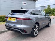Jaguar F-Pace 2.0 D200 MHEV R-Dynamic HSE Auto AWD Euro 6 (s/s) 5dr 69