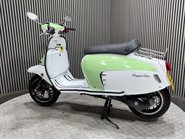 Royal Alloy GT 2020 ONLY 1K 1 OWNER SCOOTER LONG MOT MODERN RETRO 125CC 29