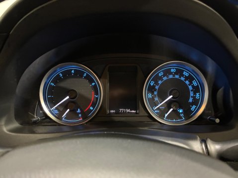 Toyota Auris 1.6 V-Matic Excel Euro 5 5dr 43