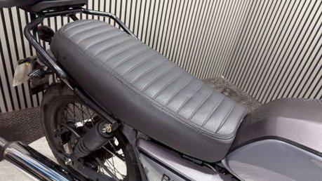Brixton BX 2020 ONLY 8K GOOD RUNNING PROJECT BIKE 125CC BOBBER 7
