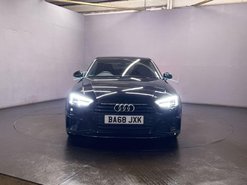 Audi A4 2.0 TFSI 35 Black Edition Saloon 4dr Petrol Manual Euro 6 (s/s) (150 ps) Sa