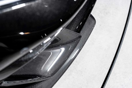 Ferrari 812 Competizione DELIVERY MILEAGE. SIGNATURES ON ENGINE BAY. AIRBRUSHED SHIELDS. CARPLAY. 48