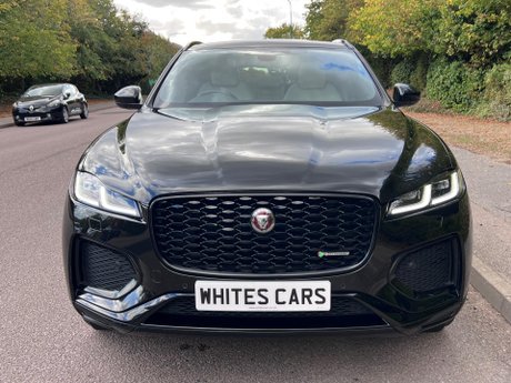 Jaguar F-Pace 2.0 D200 MHEV R-Dynamic Black Auto AWD Euro 6 (s/s) 5dr 11