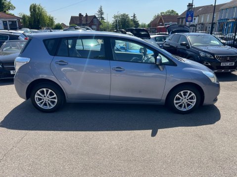 Toyota Verso 1.8 V-Matic TR Multidrive S Euro 5 5dr 7
