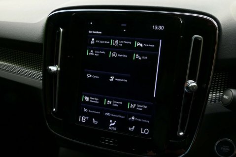 Volvo XC40 2.0 XC40 R-Design Pro B4 MHEV AWD Auto 4WD 5dr 39