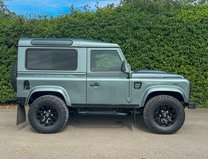 Land Rover Defender 2.2 TDCi XS Hard Top SUV 3dr Diesel Manual 4WD SWB Euro 5 (122 ps) 5