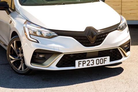 Renault Clio E-TECH ENGINEERED PHEV 10