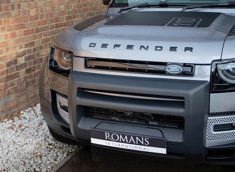 Land Rover Defender 110 HSE D240 28
