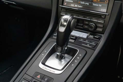 Porsche 911 Carrera S PDK 15