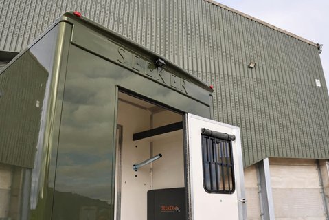 Renault Master BRAND NEW 3.5 TON STALLION BUILD EXTREME HEAVY DUTY HORSEBOX FROM SEEKER  13