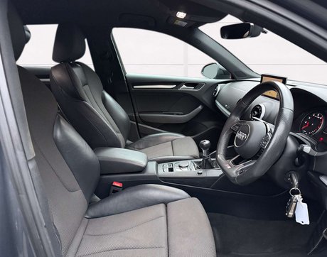 Audi A3 1.5 A3 Sportback 35 TFSI Black Edition 5dr 12