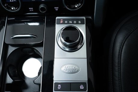 Land Rover Range Rover 4.4 SD V8 Vogue SE SUV 5dr Diesel Auto 4WD Euro 6 (s/s) (339 ps) 40
