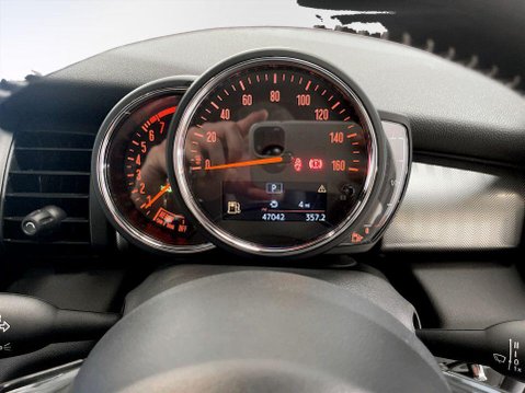 Mini Convertible 2.0 Cooper S Exclusive Convertible 2dr Petrol Steptronic Euro 6 (s/s) (192 14