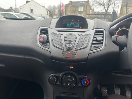 Ford Fiesta STYLE 30
