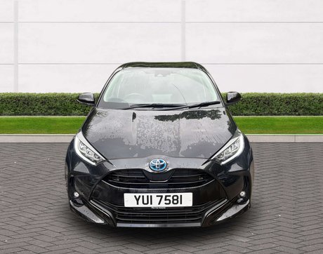 Toyota Yaris 1.5 Yaris Design HEV CVT 5dr 2