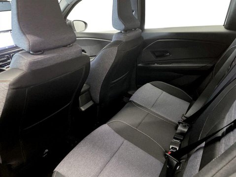 Renault 5 comfort range 52kWh techno+ Hatchback 5dr Electric Auto (150 ps) 20