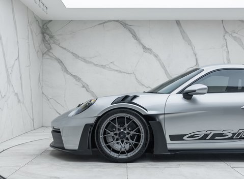 Porsche 911 GT3 RS (992) 42