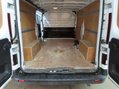 Nissan NV300 2.0 NV300 Acenta dCi 8