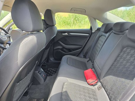 Audi A3 1.4 TFSI CoD S line S Tronic Euro 6 (s/s) 4dr 25