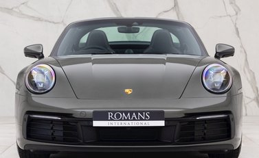 Porsche 911 Targa 4S (992) 5
