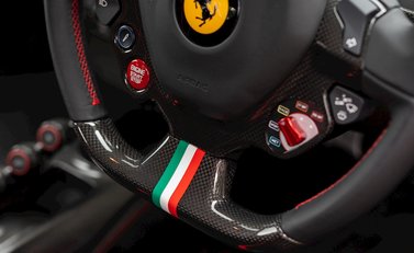 Ferrari 488 Pista 15