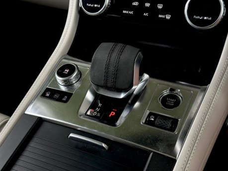 Jaguar F-Pace R-DYNAMIC BLACK 50