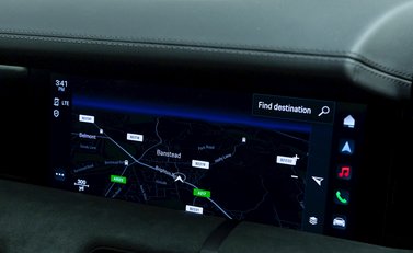 Porsche Taycan GTS Sport Turismo 19