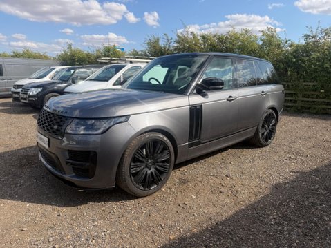 Land Rover Range Rover 3.0 TD V6 Vogue Auto 4WD Euro 6 (s/s) 5dr 4