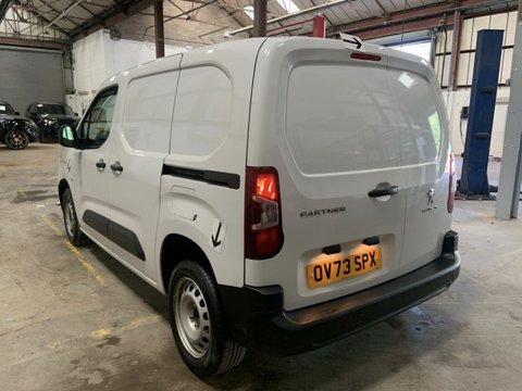 Peugeot Partner BLUEHDI PROFESSIONAL PREMIUM PLUS L1 12
