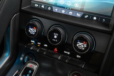 Jaguar F-Type 2.0i GPF R-Dynamic Coupe 2dr Petrol Auto Euro 6 (s/s) (300 ps) 14
