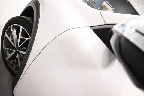 Kia Niro 1.6 Niro 3 HEV Semi-Auto 5dr 34