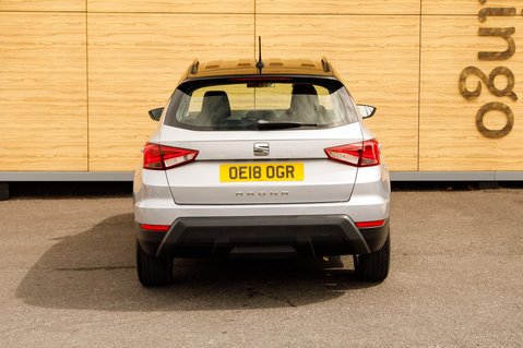 SEAT Arona TSI SE TECHNOLOGY 6