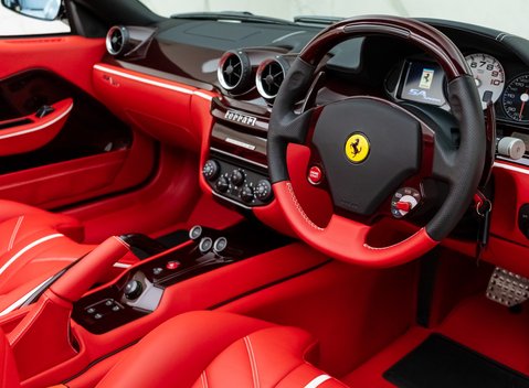 Ferrari 599 SA Aperta 14