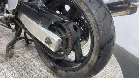 Yamaha FZS FAZER 600 2001 MK1 CLEAN PROJECT BIKE SPARES OR REPAIR 600CC 10