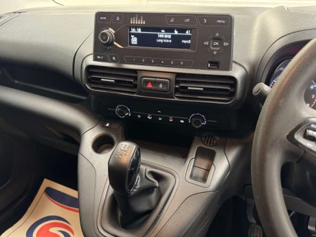 Vauxhall Combo 1.5 Combo 2300 SportIVE TD S/S 14