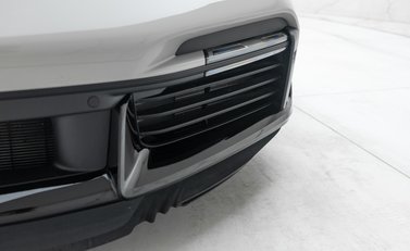 Porsche 911 Turbo S Cabriolet (992) 49