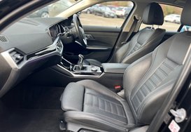 BMW 3 Series 318D SPORT 23