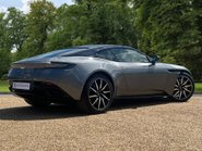 Aston Martin DB11 V12 5