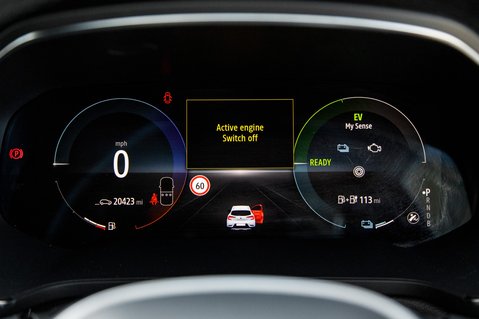 Renault Captur TECHNO E-TECH 14