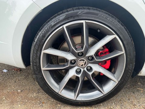 Skoda Octavia 2.0 Octavia vRS 245 TSi 5dr 51