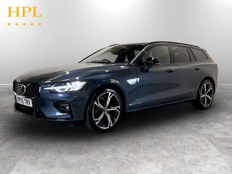 Volvo V60 2.0 B4 MHEV Plus Estate 5dr Petrol Hybrid DCT Auto Euro 6 (s/s) (197 ps) Cr 3
