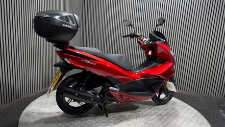 Honda PCX WW PCX 125 2016 ONLY 13K 1 OWNER LONG MOT WARRANTY 125CC 2