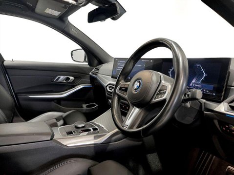 BMW 3 Series 2.0 330e 12kWh M Sport Saloon 4dr Petrol Plug-in Hybrid Auto Euro 6 (s/s) ( 12