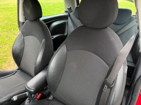 Mini Hatch 1.6 Cooper Auto 3dr 10