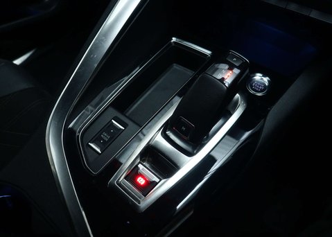 Peugeot 5008 1.6 PureTech GT SUV 5dr Petrol EAT Euro 6 (s/s) (180 ps) 31