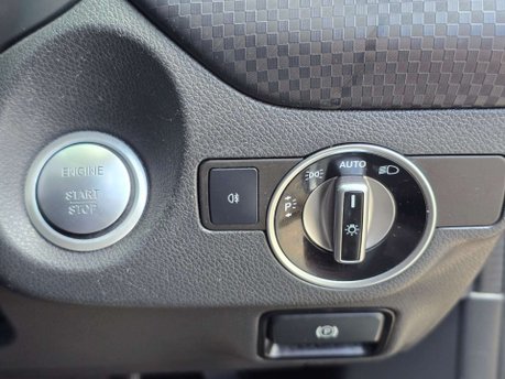 Mercedes-Benz A Class 1.6 A180 Sport Edition Hatchback 5dr Petrol 7G-DCT Euro 6 (s/s) (122 ps) 34